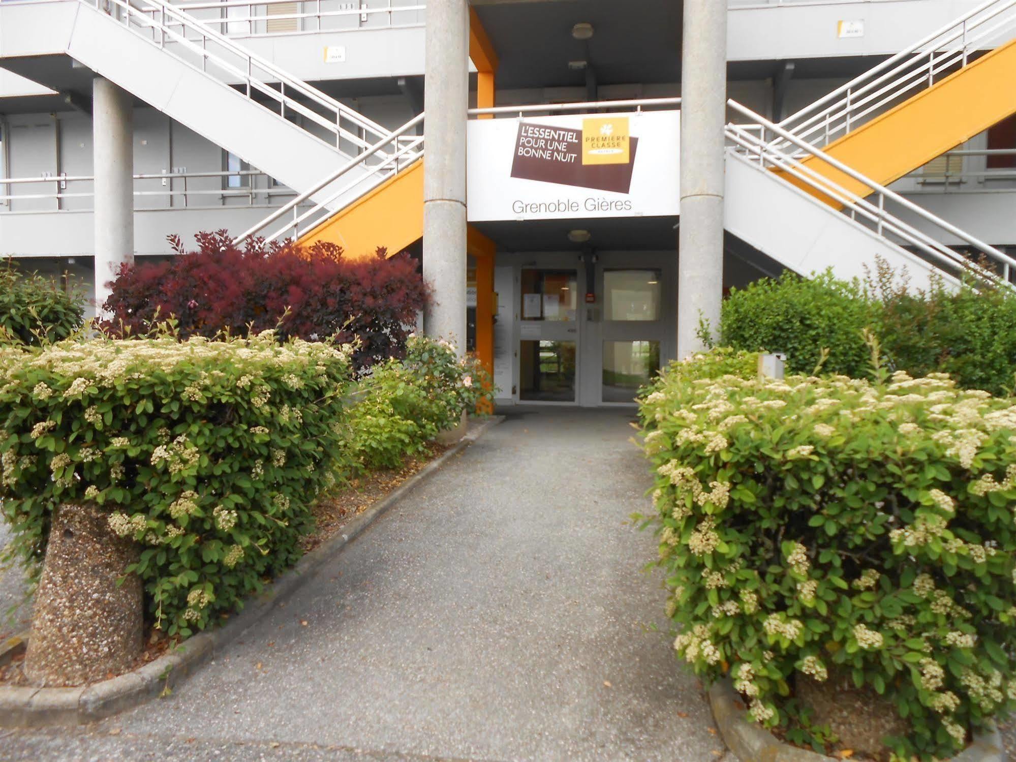 Premiere Classe Grenoble Sud - Gieres Universite Exterior foto