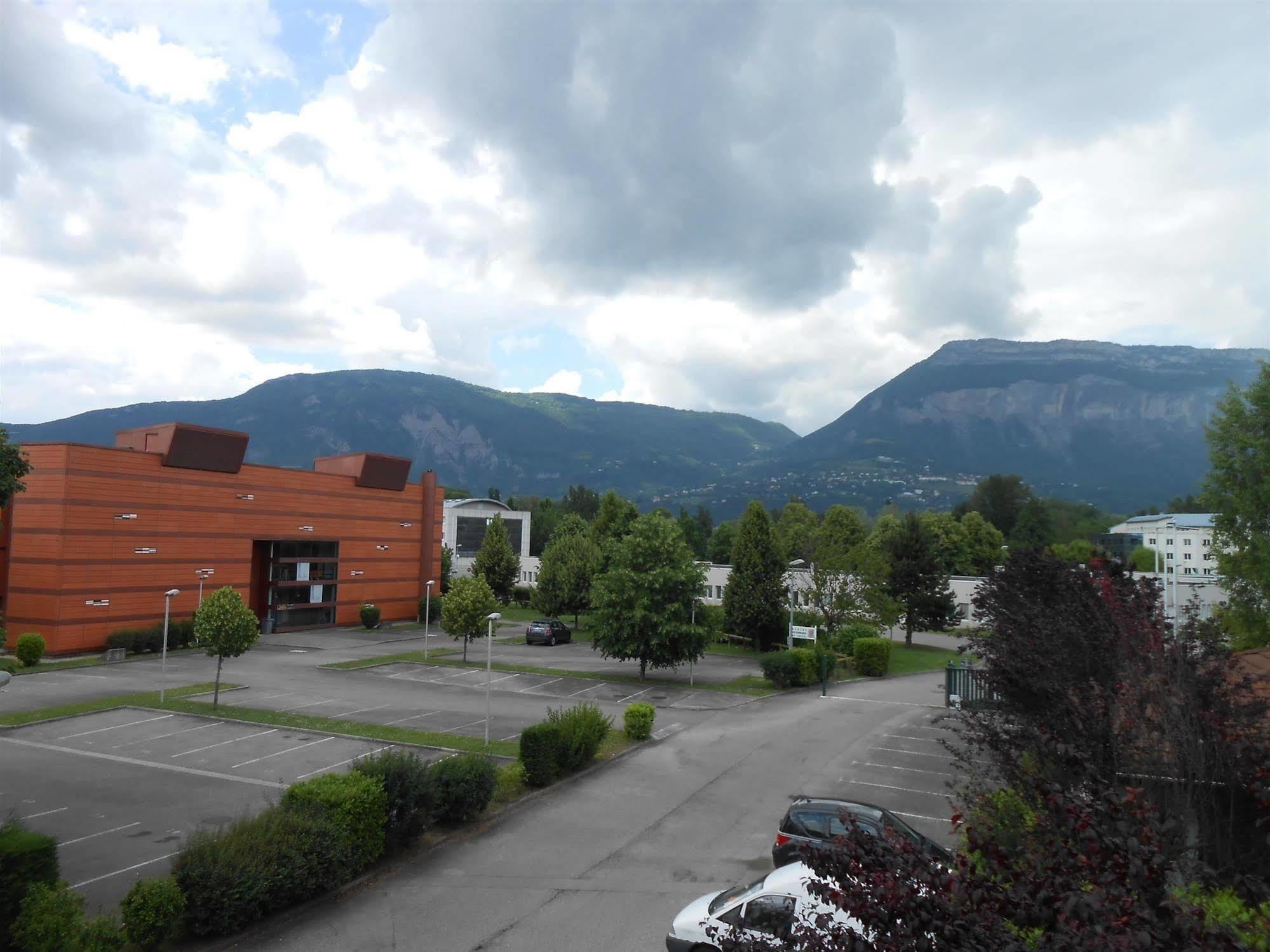 Premiere Classe Grenoble Sud - Gieres Universite Exterior foto